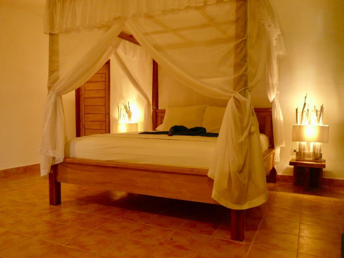 เวียนนา บีช รีสอร์ต Hotel อาเม็ด ภายนอก รูปภาพ